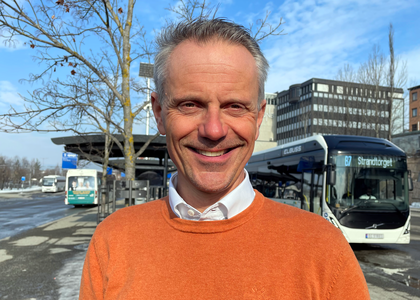 Seksjonssjef for Innlandstrafikk, Lars Baukhol, er ved godt mot selv om koronapandemien satte sitt preg på 2021. - Klikk for stort bilde